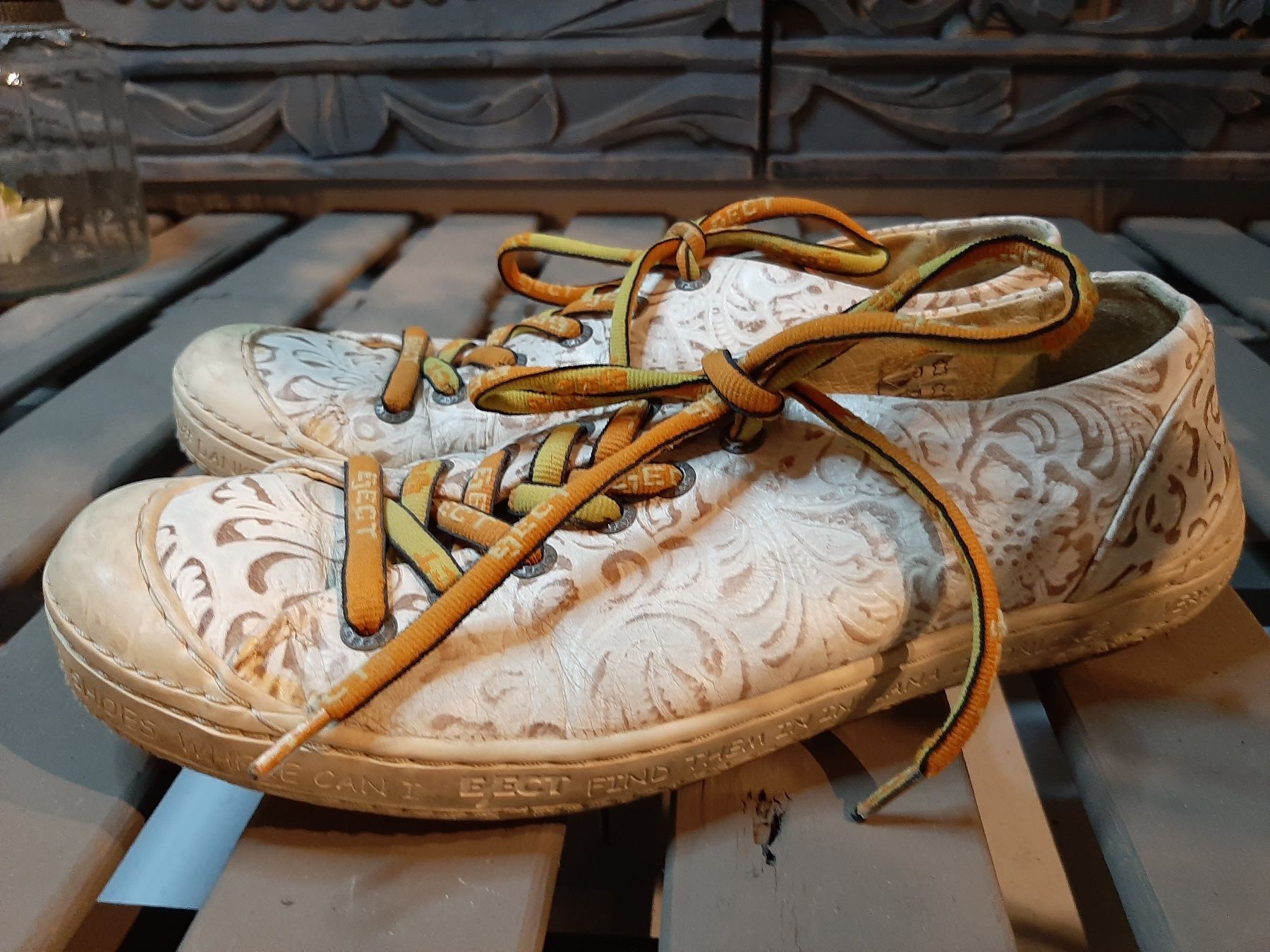 Scarpe da donna: Super schöne Schuhe EJECT 38 aus geprägtem Leder – Usato da Bern venduto da Preloved.Nile.4.Sale 3