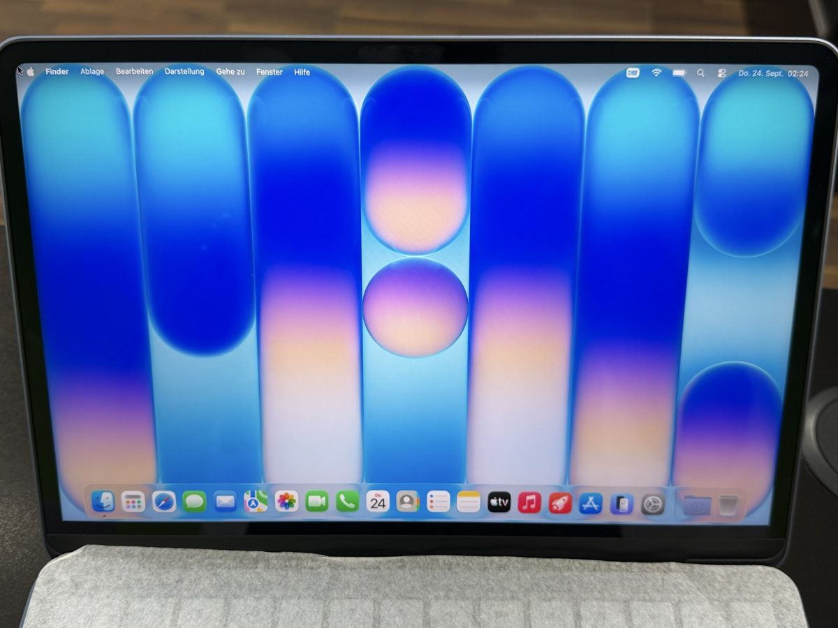 Apple Notebook: MacBook Neo – Nuovo (secondo la descrizione) da Zürich venduto da Handycaree 4