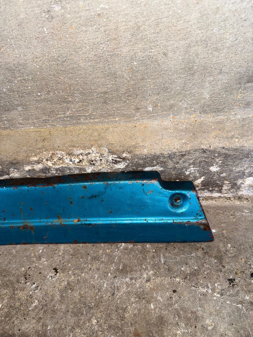 Fantic Mofa-Ersatzteile: Fantic Issimo Mofa Seitenschutz – Gebraucht aus Fahrni b. Thun von berger_tuning34 1