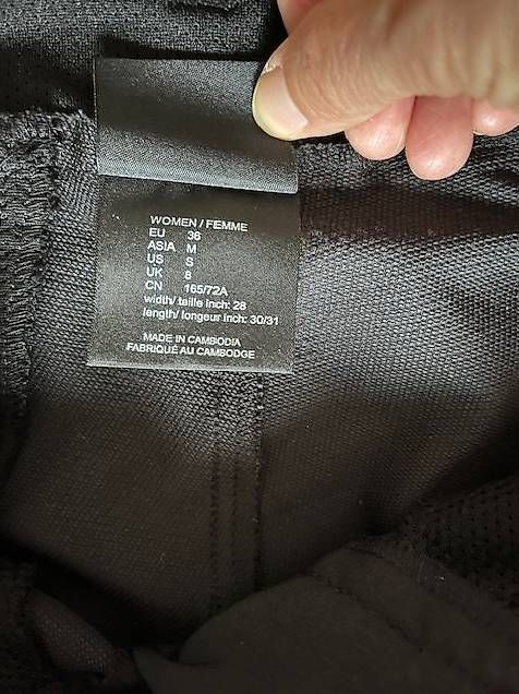 Jack Wolfskin Pantaloni: Wanderhose Jack Wolfskin Geigelstein slim in Gr. 36 – Usato da Niederuzwil venduto da Sonne026 2
