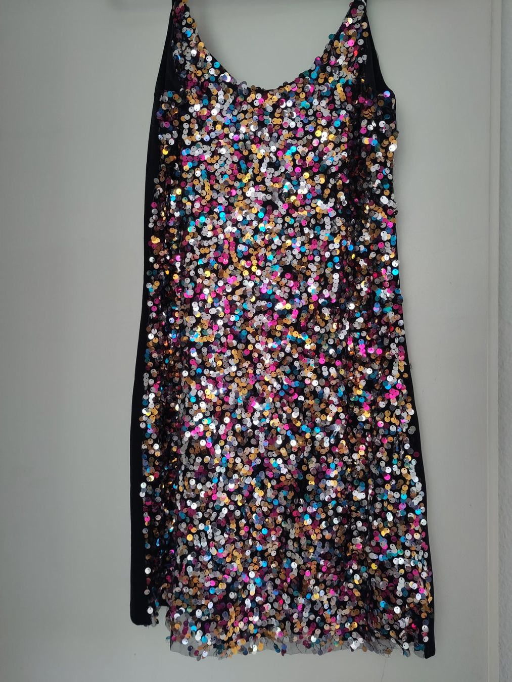 Vestiti: Paliettenkleid – Usato da Thun venduto da cel_f7x7
