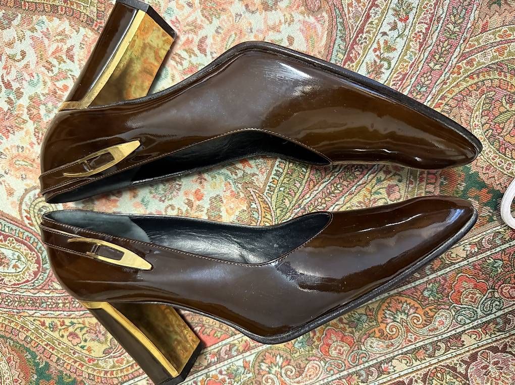 Chaussures femmes: Chaussures Boutique King – D'occasion à Aurigeno par nkj_6kgj 1