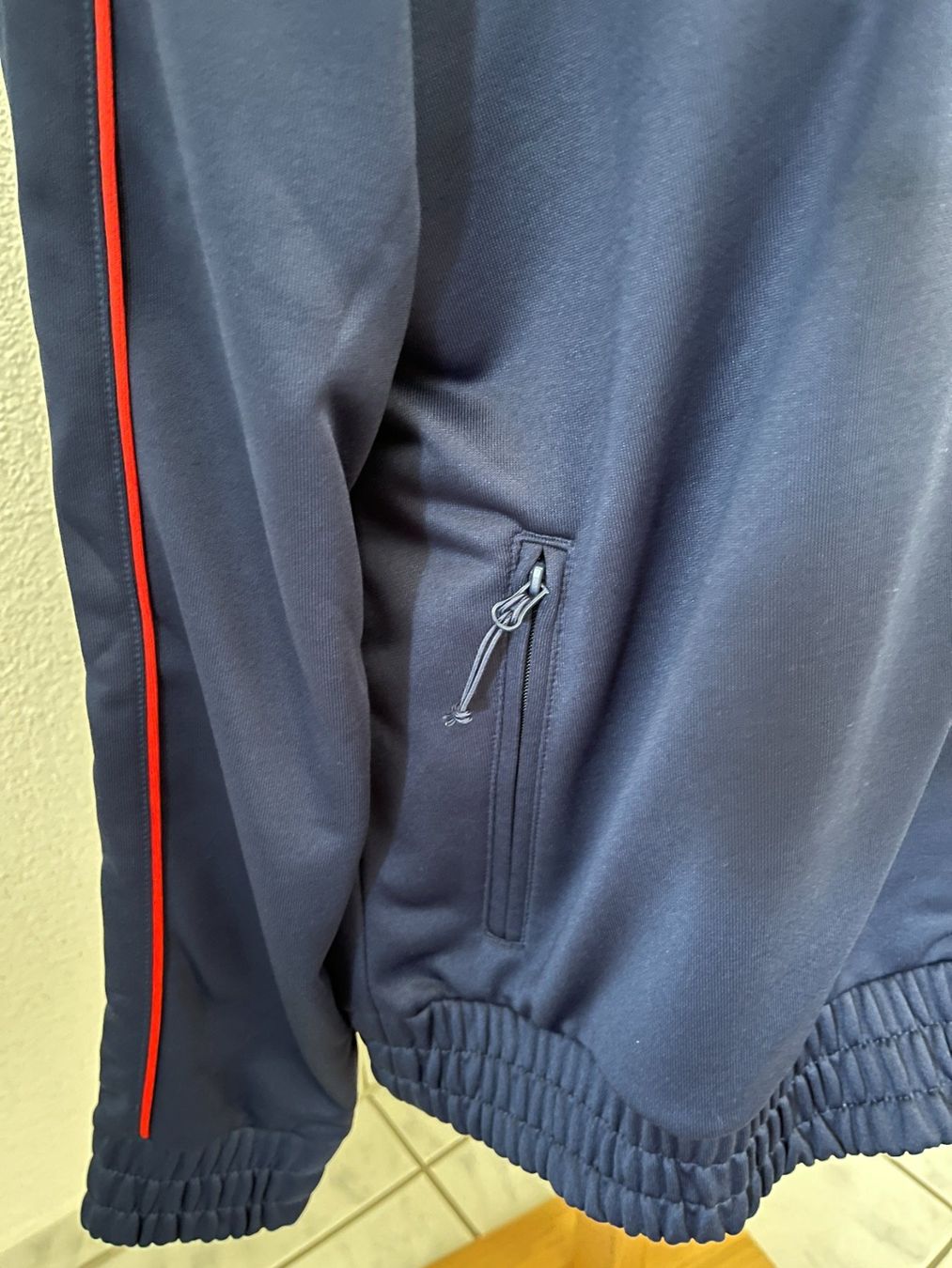 Giacche: Sportjacke - Trainerjacke Grösse L – Usato da Uetendorf venduto da Florabella01 3
