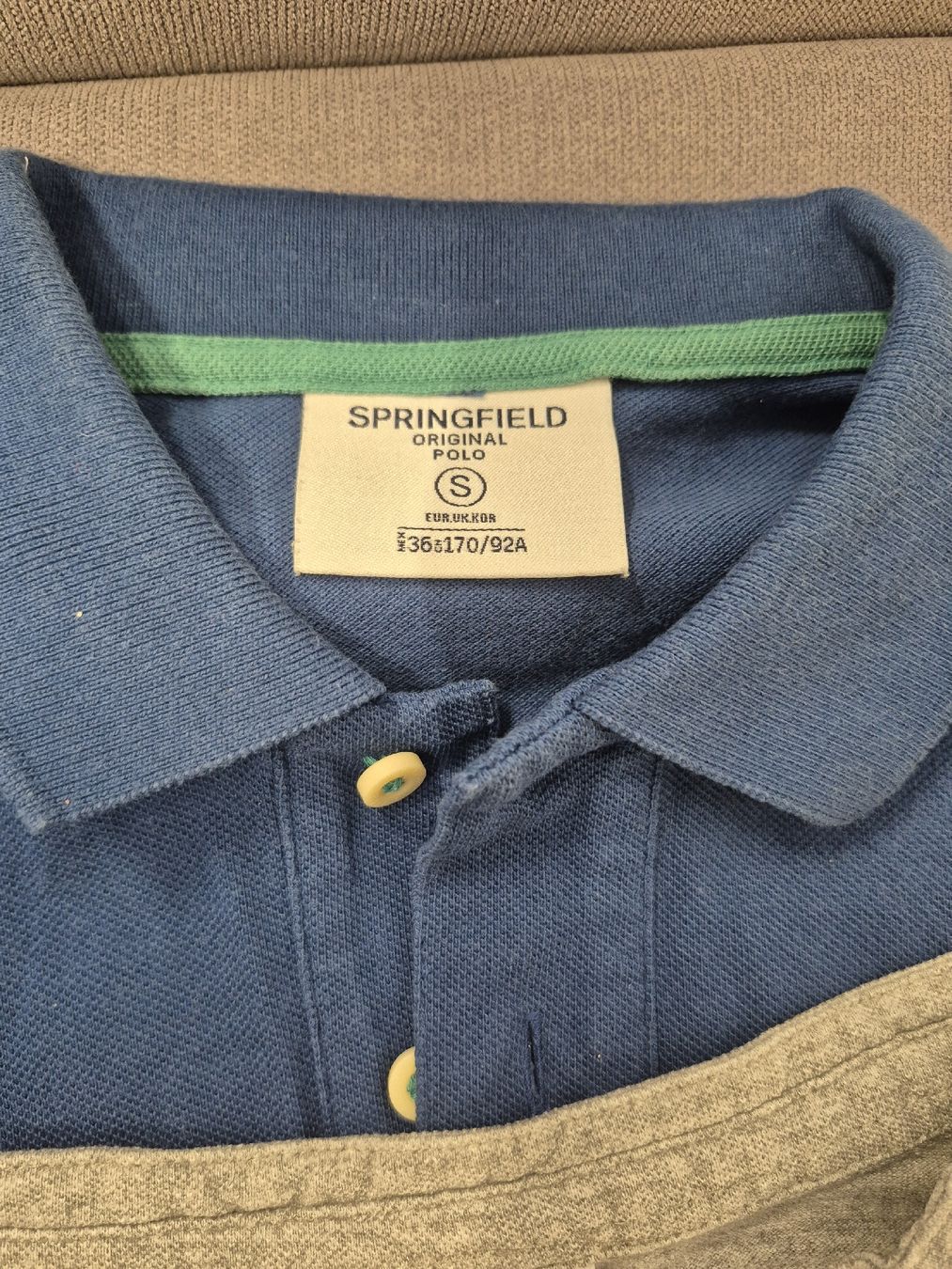 Lotti di vestiti: ensemble polo homme – Usato da St-Pierre-Clages venduto da _RV 5