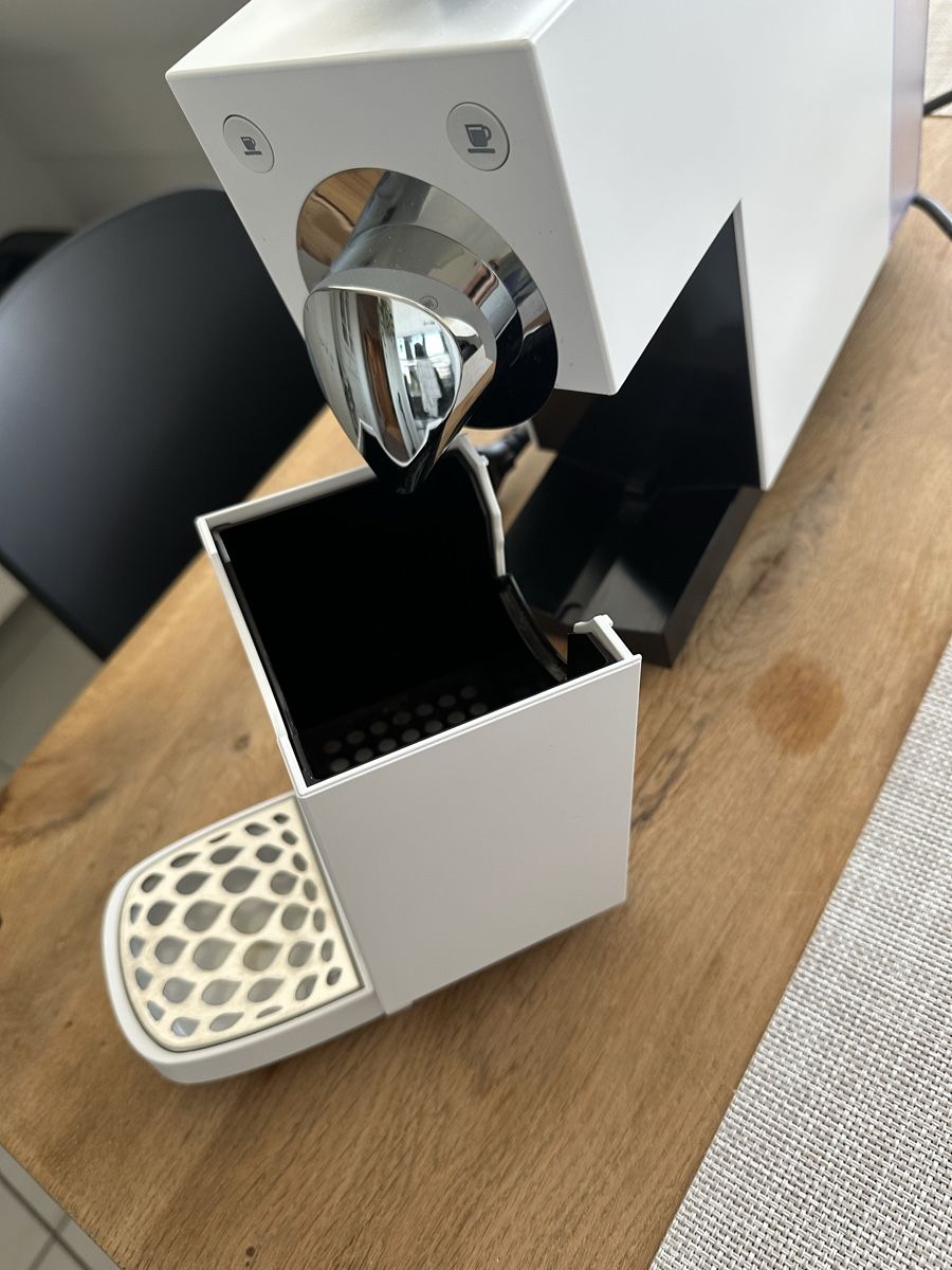 Delizio Macchine per caffè & Macchine per espresso: DELIZIO UNA Automatic White Kaffeemaschine – Usato da Mörschwil venduto da jan_l7cc 2