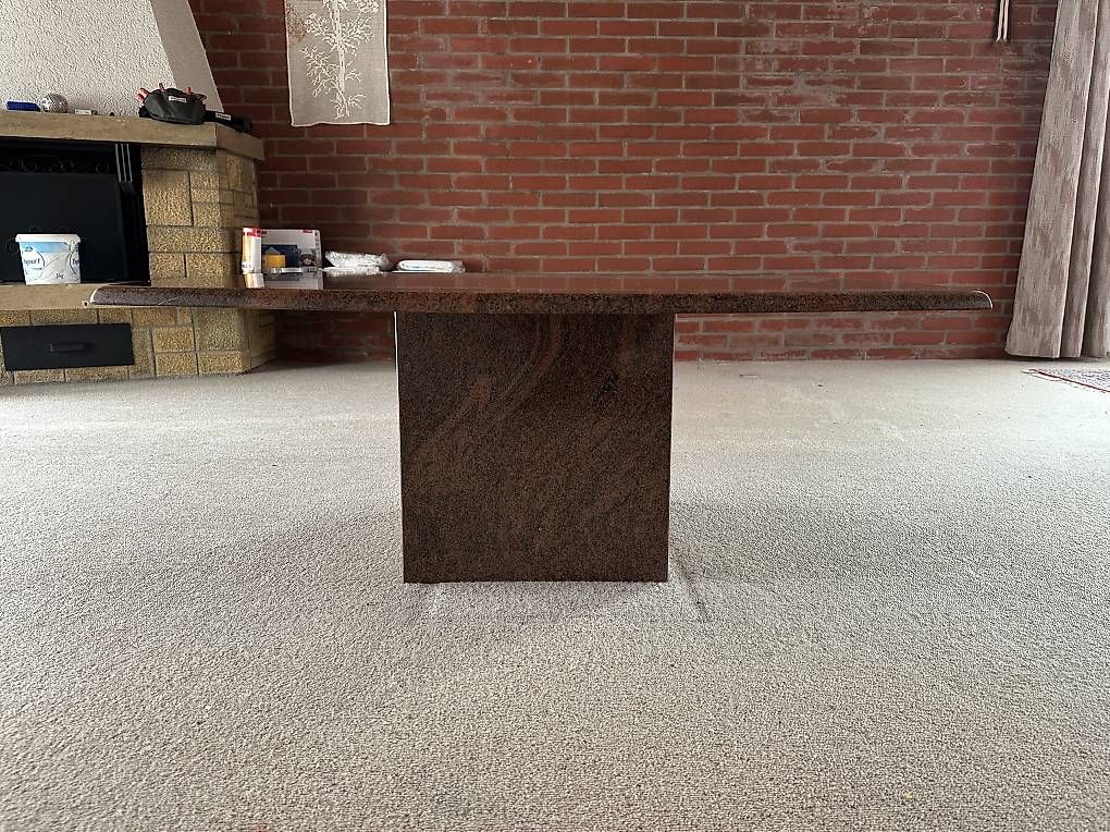 Tables: Granittisch / Couchtisch – D'occasion à Ried b. Kerzers par MADRIDISTA_CM 2