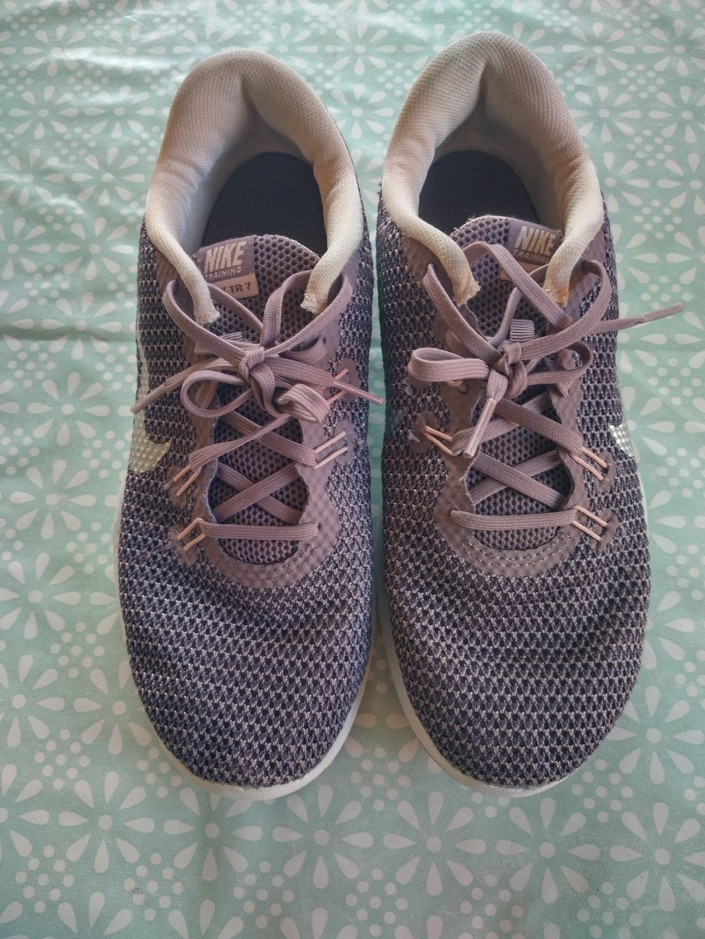 Chaussures femmes: Nike Flex TR 7 – D'occasion à Haldenstein par Sola7000 1