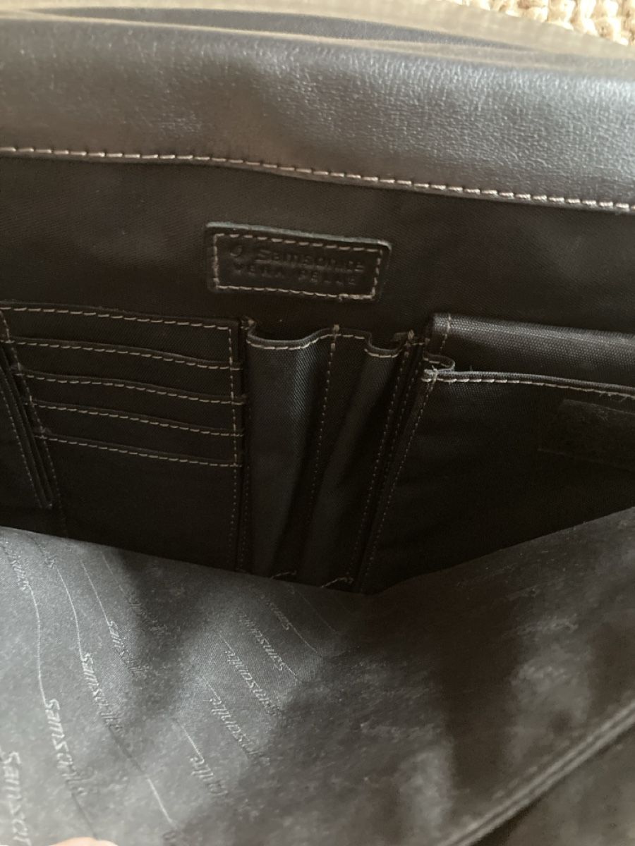 Samsonite Valises & Sacs: Leder Laptop Tasche Samsonite – D'occasion à Azmoos par alix001 2