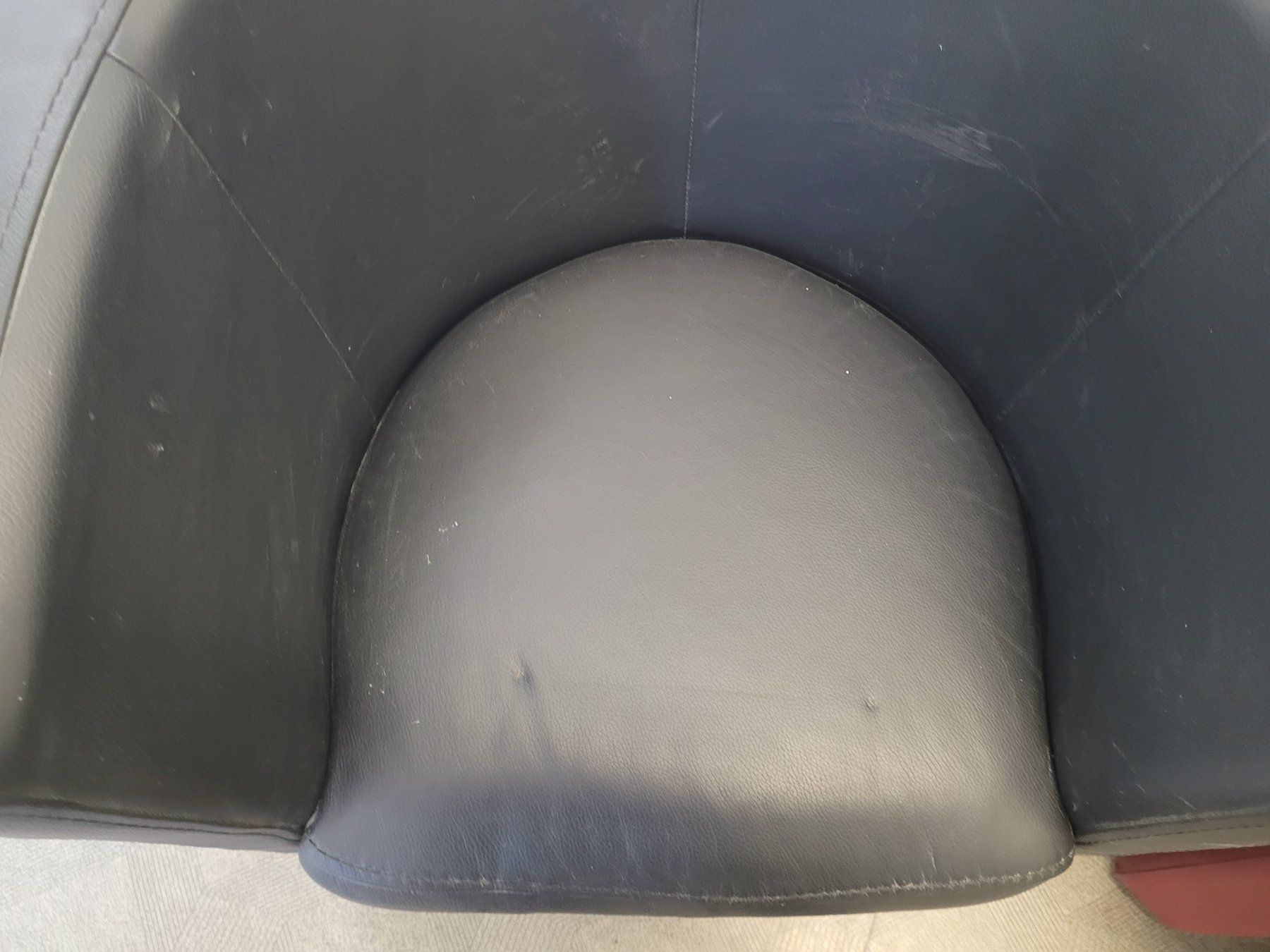Sessel: 2 Ledersessel – Gebraucht aus Thun von Barbara082 1