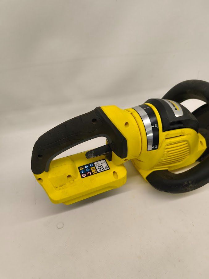 Kärcher Tutti gli attrezzi: Kärcher Akku-Heckenschere 70cm lang 36V – Usato da Toffen venduto da Immo-Erben 2
