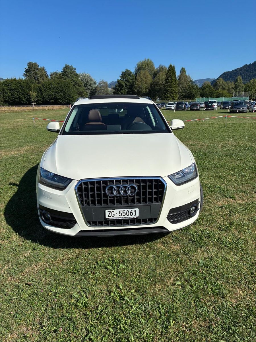 Audi Autos: Audi Q3 / AUTOMAT / 211 PS / CH AUTO – D'occasion à Wil SG par l0ewe