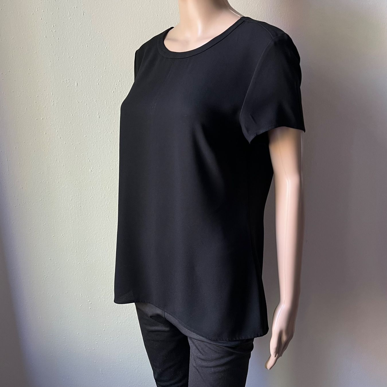 T-shirt: LAWRENCE GREY Shirt 🖤 – Usato da Zürich venduto da ClosetQueen 6