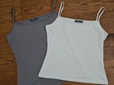 2 Mexx Trägertops grau und weiss Grösse XL gebraucht