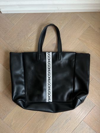 Hugo Boss black tote bag