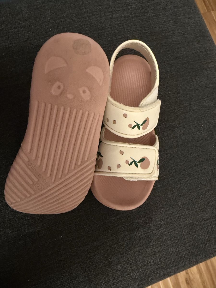 Liewood Scarpe per ragazze: Mädchen Sandalen Gr.26 – Usato da Flüelen venduto da Lulu2204 1