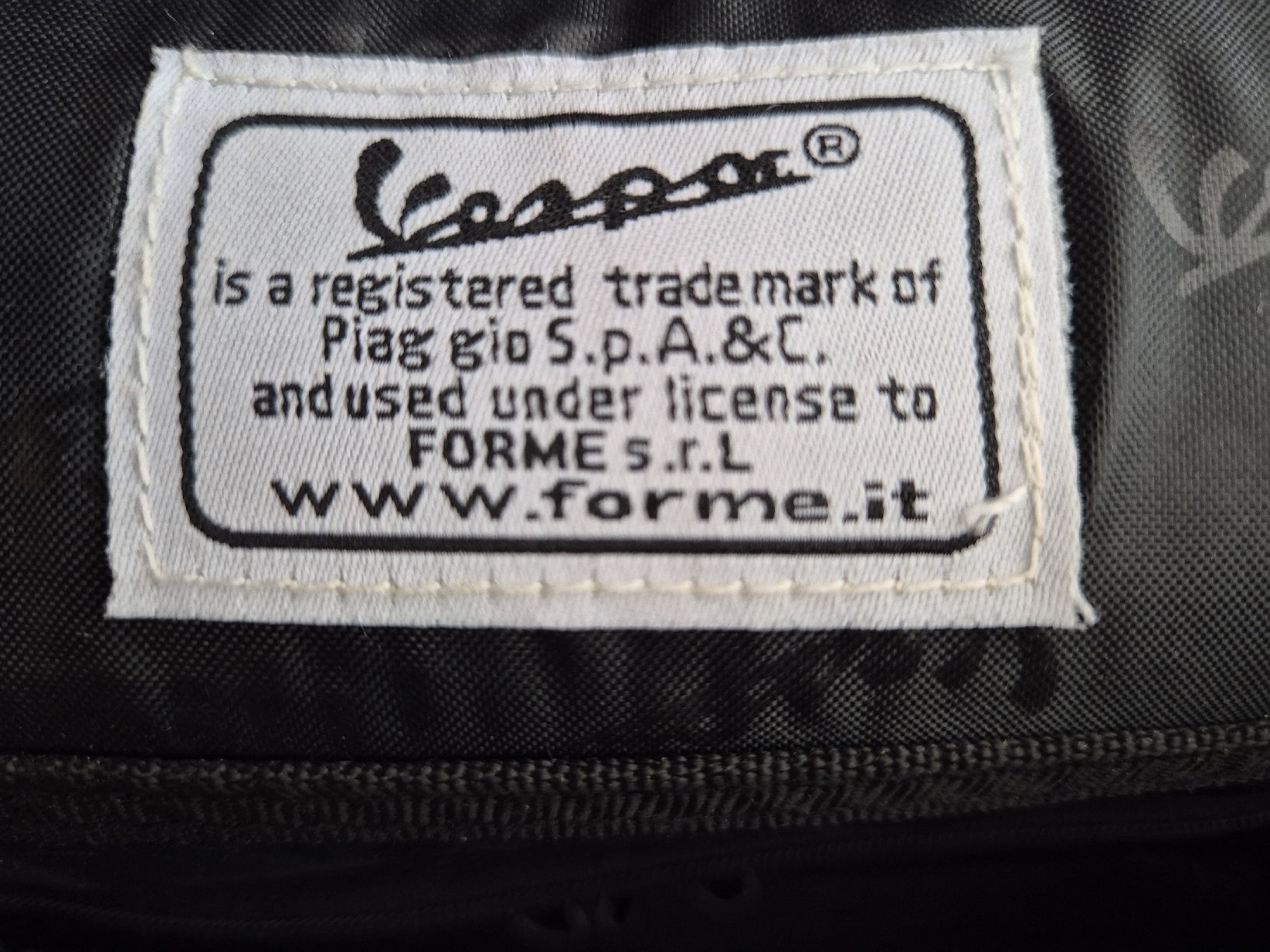 Vespa Borse: VESPA Umhangtasche – Usato da Turbenthal venduto da fafas53 1