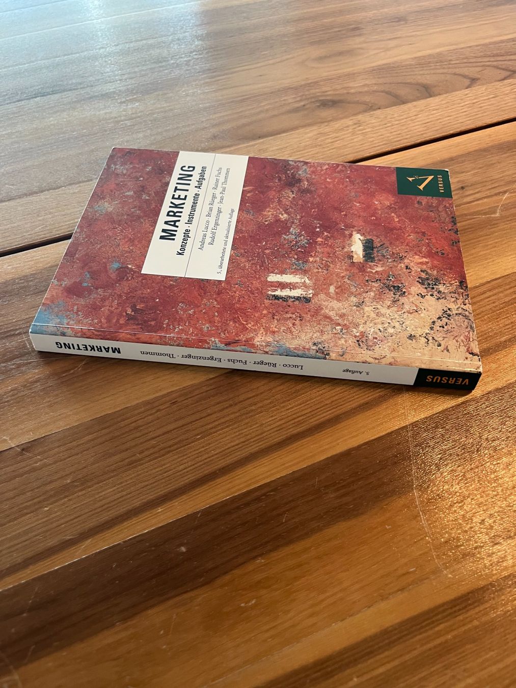 Libri: Marketing 5. Auflage – Usato da Egerkingen venduto da simsigi 2