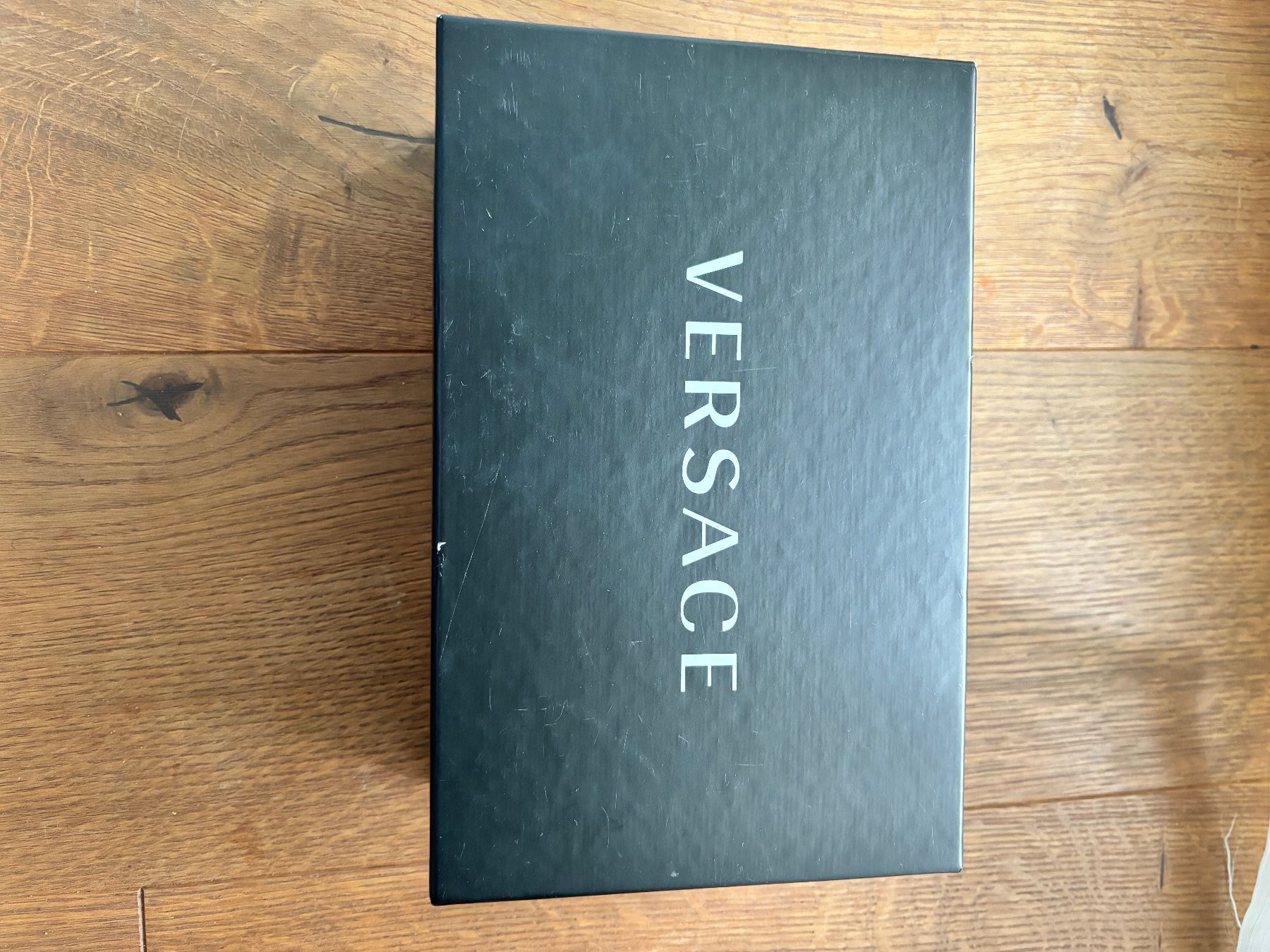 Versace Scarpe per ragazze: Brand new Versace leather boots size 23 – Nuovo e nell'imballaggio originale da Cham venduto da ppl_8lbl 2