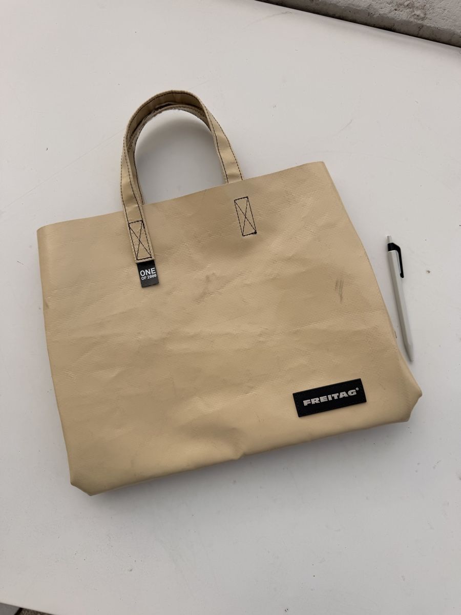 Freitag Borse: Freitag Cake bag limited edition beige 1/2000 – Nuovo (secondo la descrizione) da Zürich venduto da gianninam01