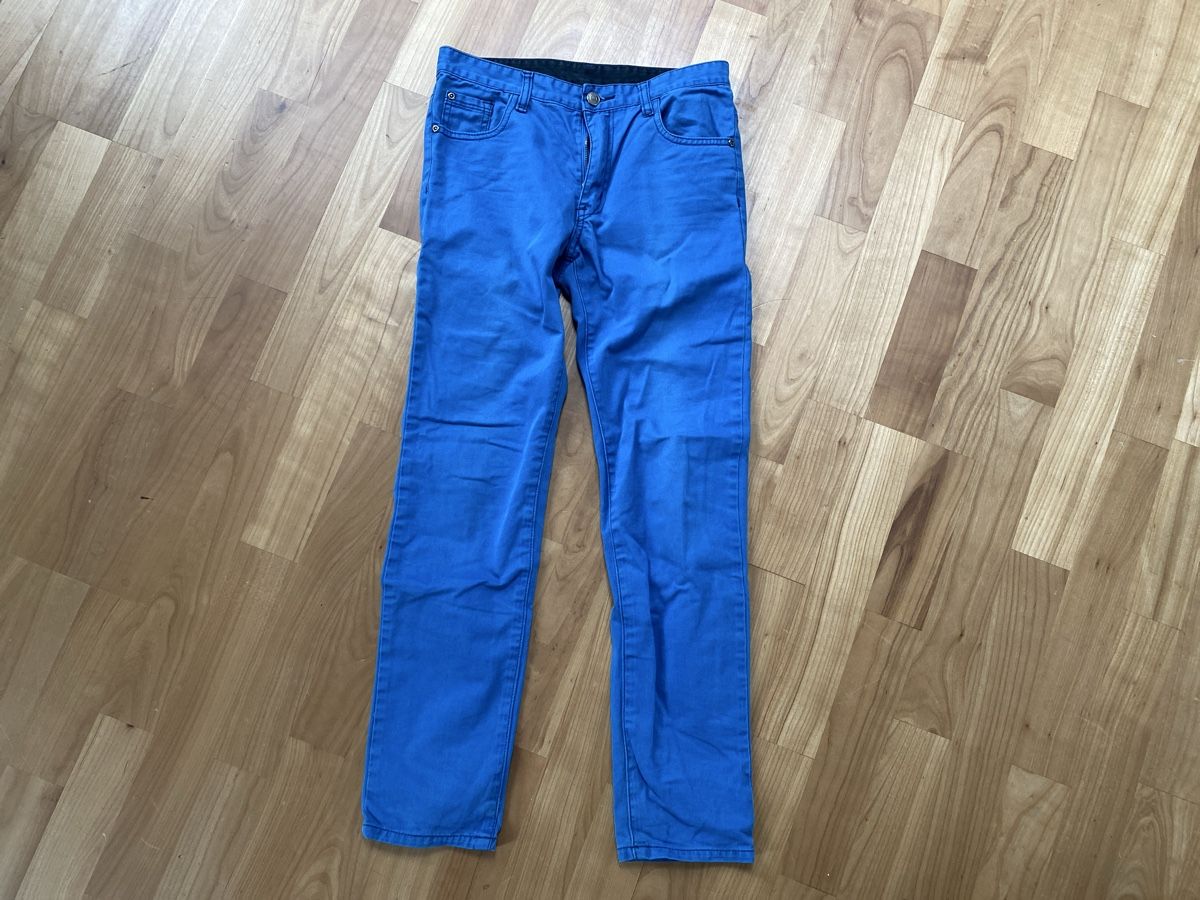Pantaloni: Blaue Hose, Grösse 158 – Usato da Basel venduto da lxbsl