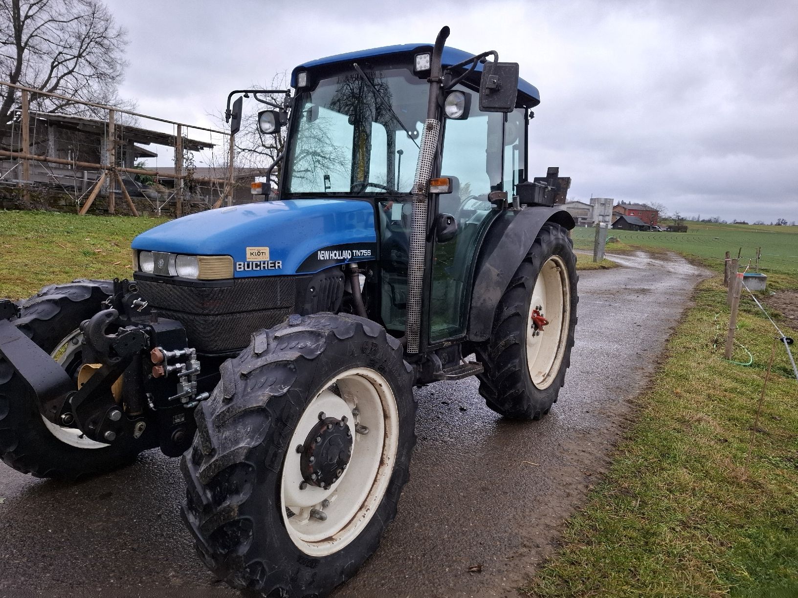 New Holland Traktoren: New Holland TN 75 S – Gebraucht aus Oetwil am See von Fiat640 7
