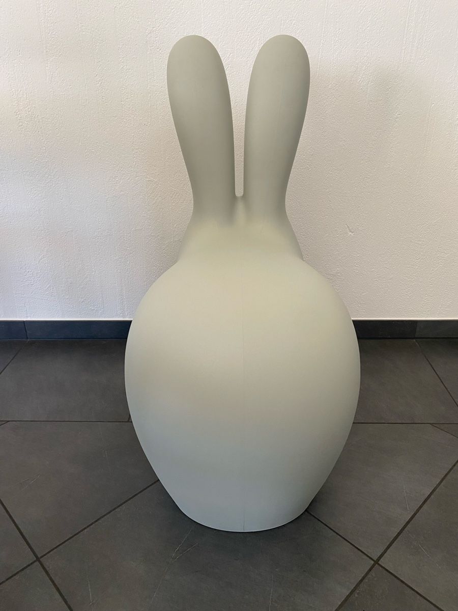 Stühle: Design Qeeboo Rabbit Chair gross – Neu (gemäss Beschreibung) aus Olten von sportwelt 1