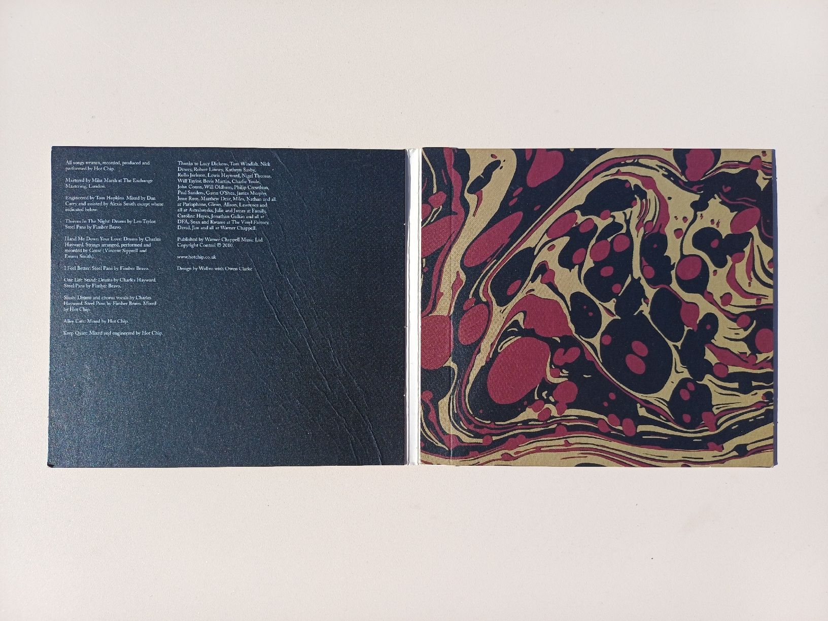 CD: Hot Chip "One life stand" CD digipack – Usato da Begnins venduto da Drastic-Sound 2