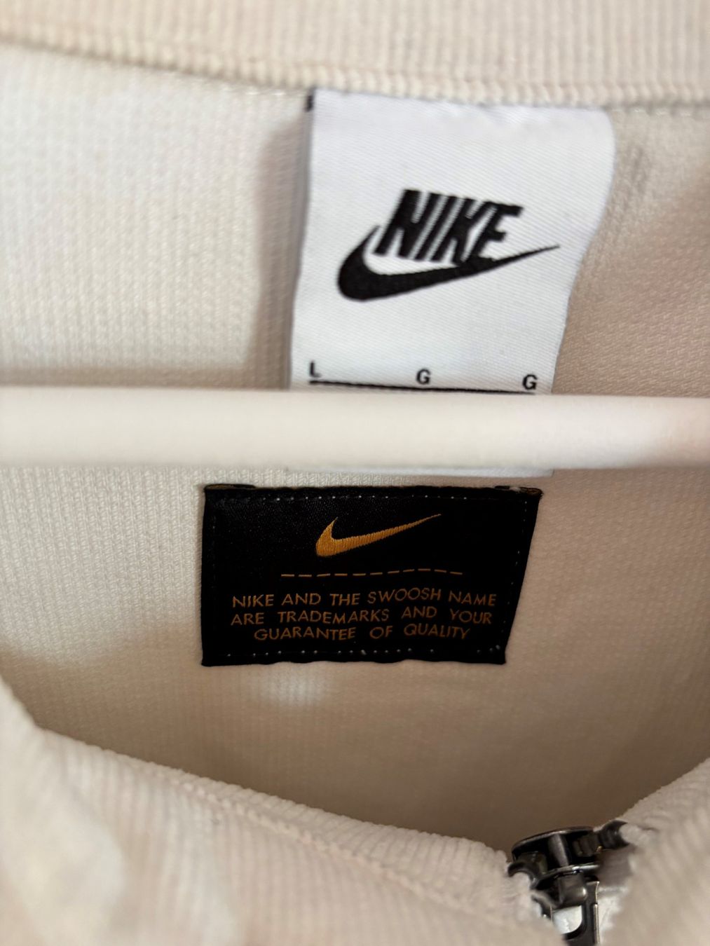 Nike Jacken: Veste NIKE – Neu (gemäss Beschreibung) aus Bôle von Ynaf 1