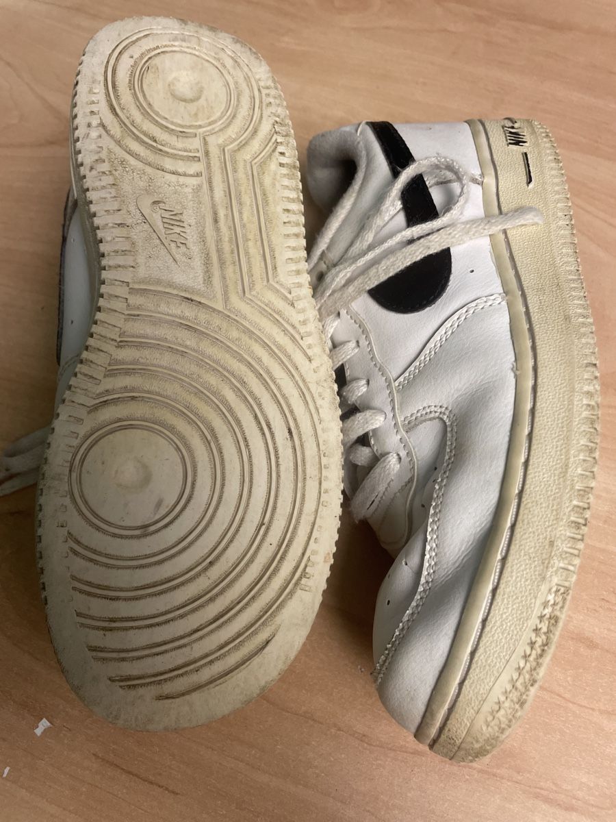 Nike Scarpe da uomo: Nike Air Force 1 Sneaker, Grösse 35 – Usato da Obergerlafingen venduto da cabo4 2