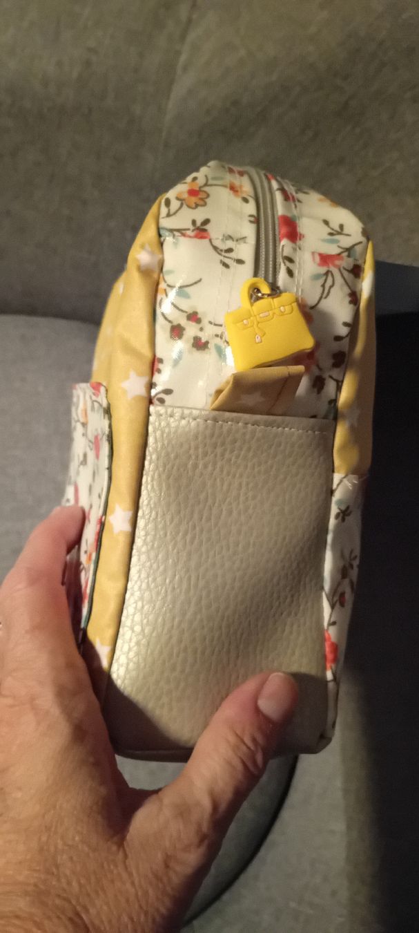 Kosmetikkoffer: geräumige Kosmetiktasche – Neu (gemäss Beschreibung) aus Burgdorf von carodesign1 3