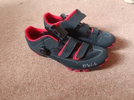 Fizik M6 MTB Schuhe schwarz rot Grösse 45 gebraucht