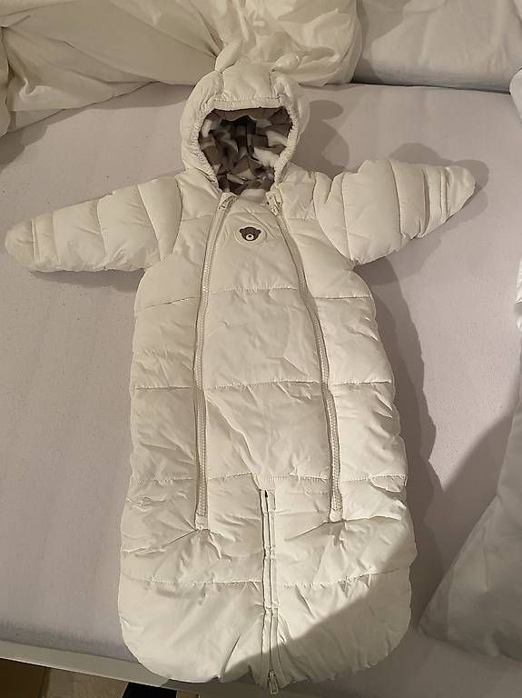 Kleiderpakete & -sets: Combinaison pour bébé 2 à 6 mois neuve  – Gebraucht aus Lausanne von nat_h2gw