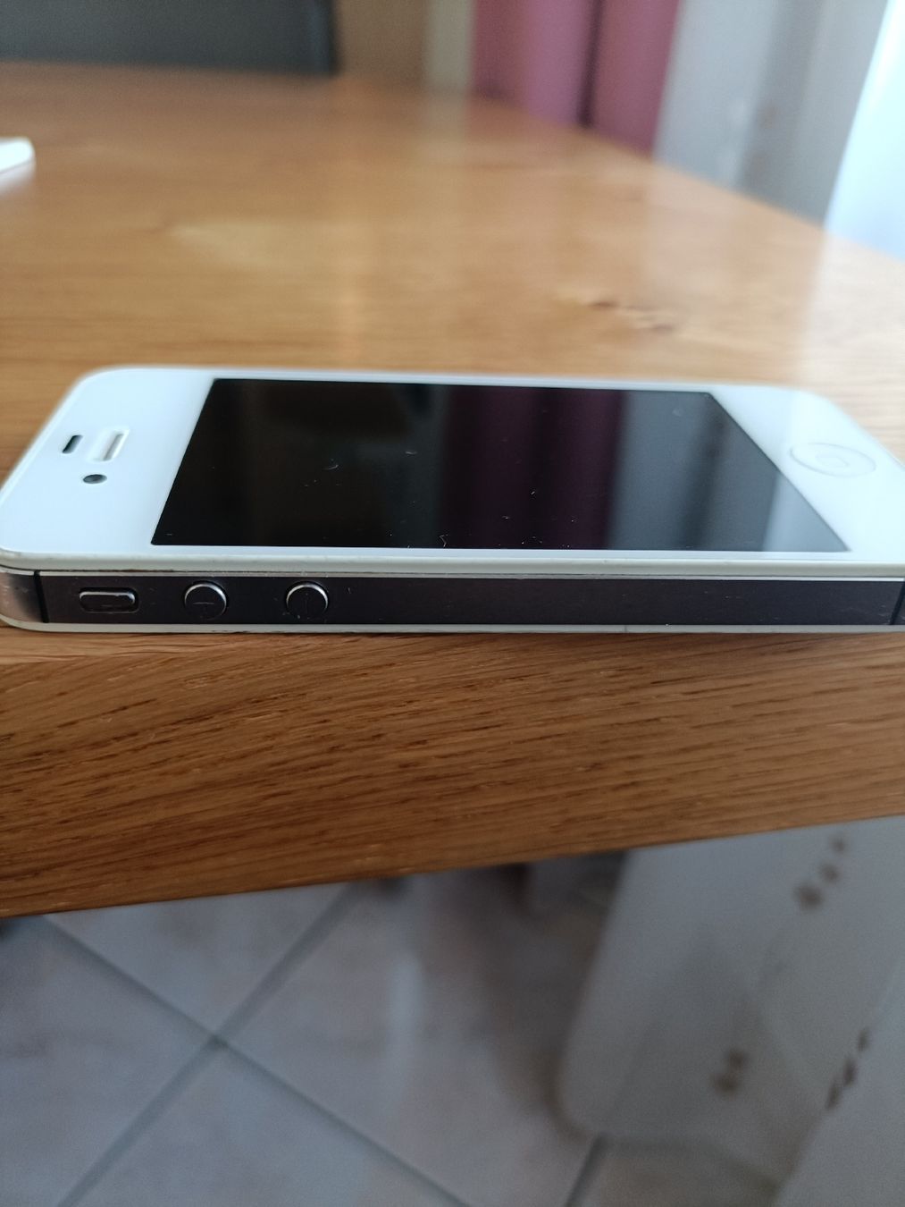 Apple Portables: iPhone 4S, 32GB, Weiss, Defekt, – Défectueux à Sargans par Polifemo58 3