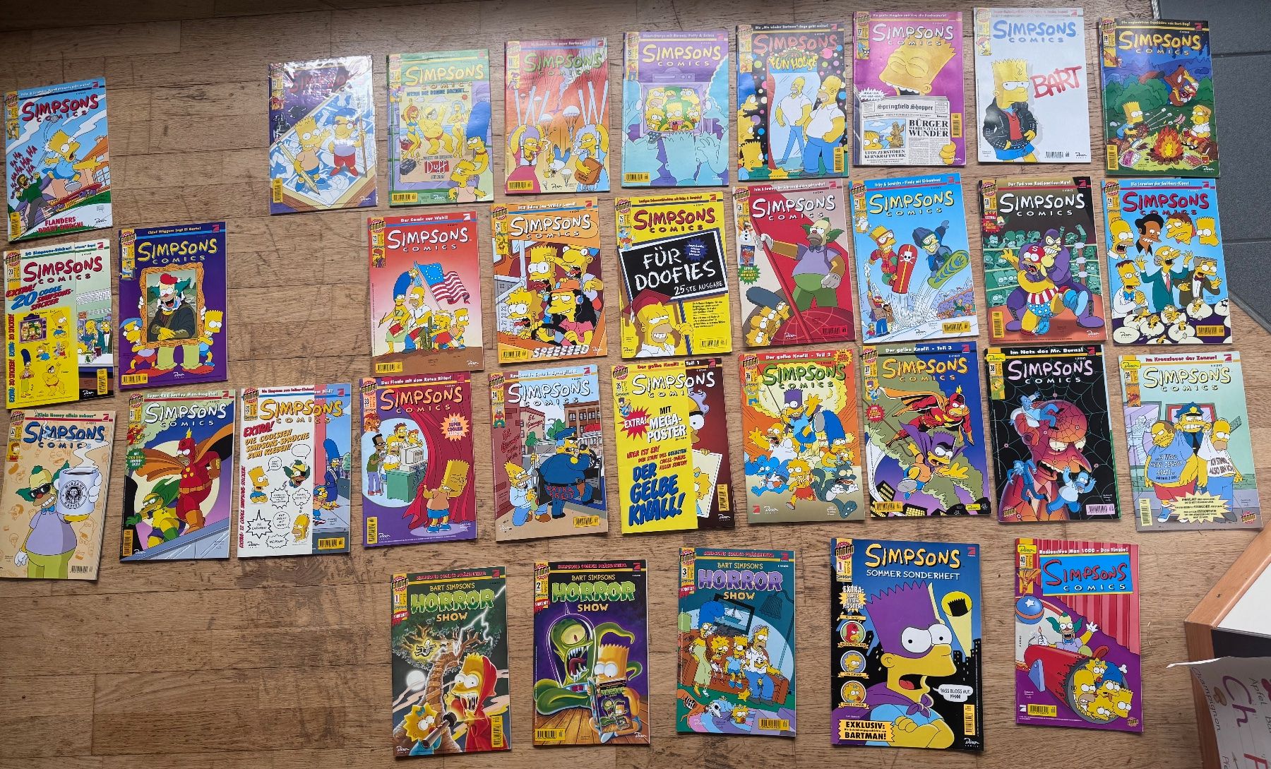 Fumetti: Simpsons Comics 1 - 40 mit Extras – Usato da Cham venduto da ahiman