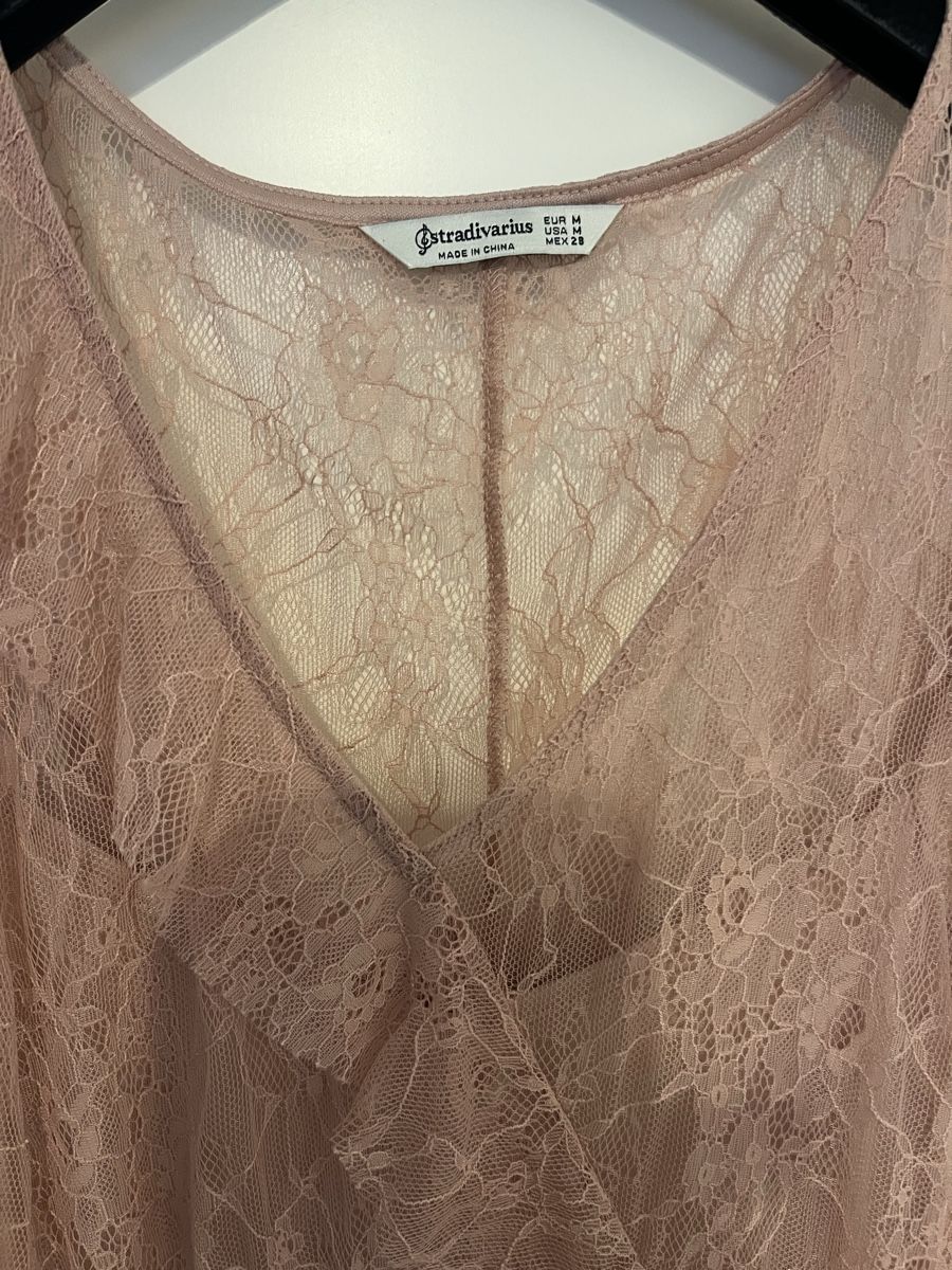 Stradivarius Vestiti: Spitze Kleid von Stradivarius, Grösse M – Usato da Zürich venduto da LemonadeZH 2