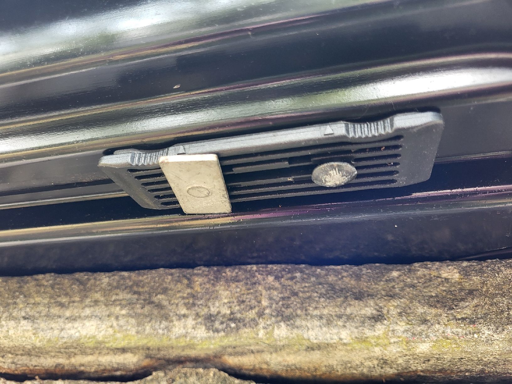 Gamaparts Box da tetto: Dachbox Gamaparts GP 450 – Usato da Grenchen venduto da Claro1 4