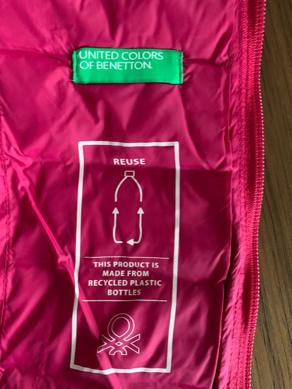Benetton Gilet & Giacche senza maniche: Gilet Benetton, NEU, Grösse S – Nuovo (secondo la descrizione) da schmerikon venduto da nicole091 5