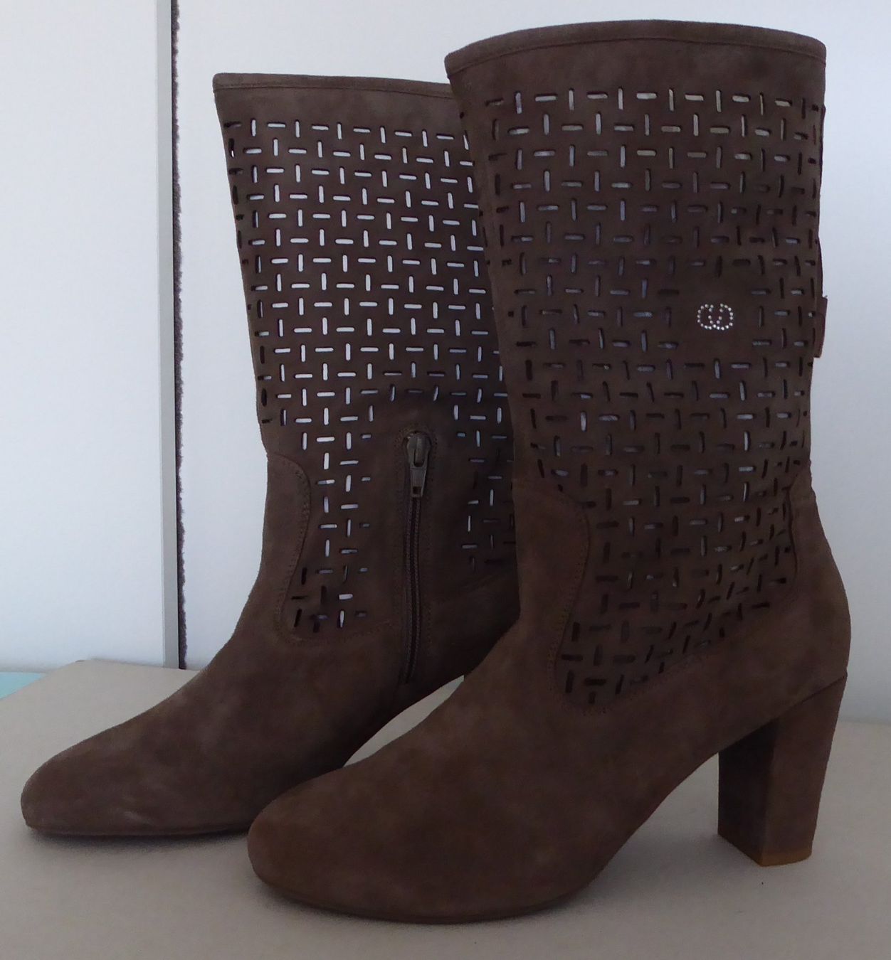 Gerry Weber Scarpe da donna: Stiefel Gerry Weber Farbe fango Grösse 40 – Nuovo e nell'imballaggio originale da Entlebuch venduto da roma6370