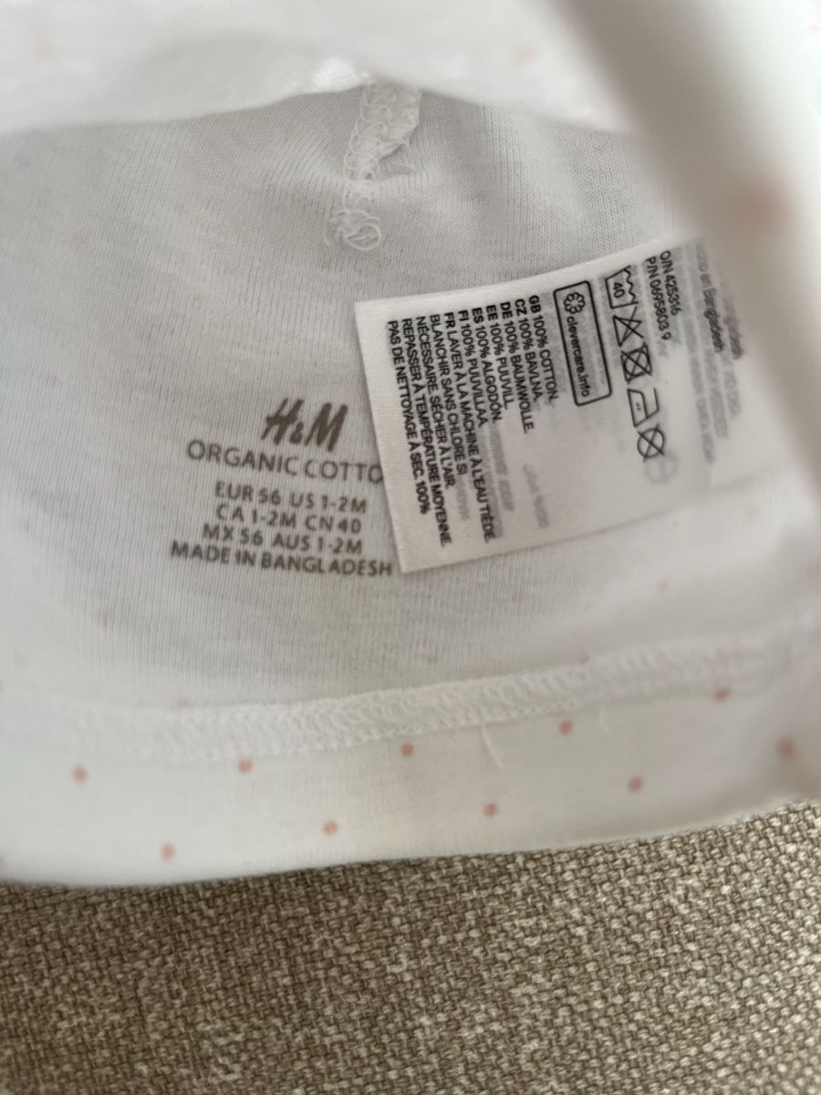 H&M Giacche & Cappotti: Babymützen Gr. 56 – Usato da Oberwil BL venduto da FinjaBijou 2