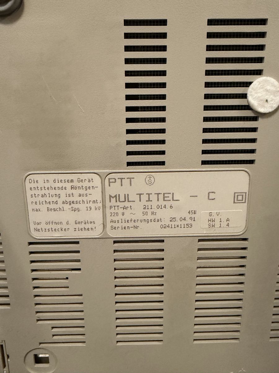 PC: Loewe MultiTel-C PTT Vintage Terminal with Manual Untested – Usato da Bussigny venduto da J.B.Goode 4