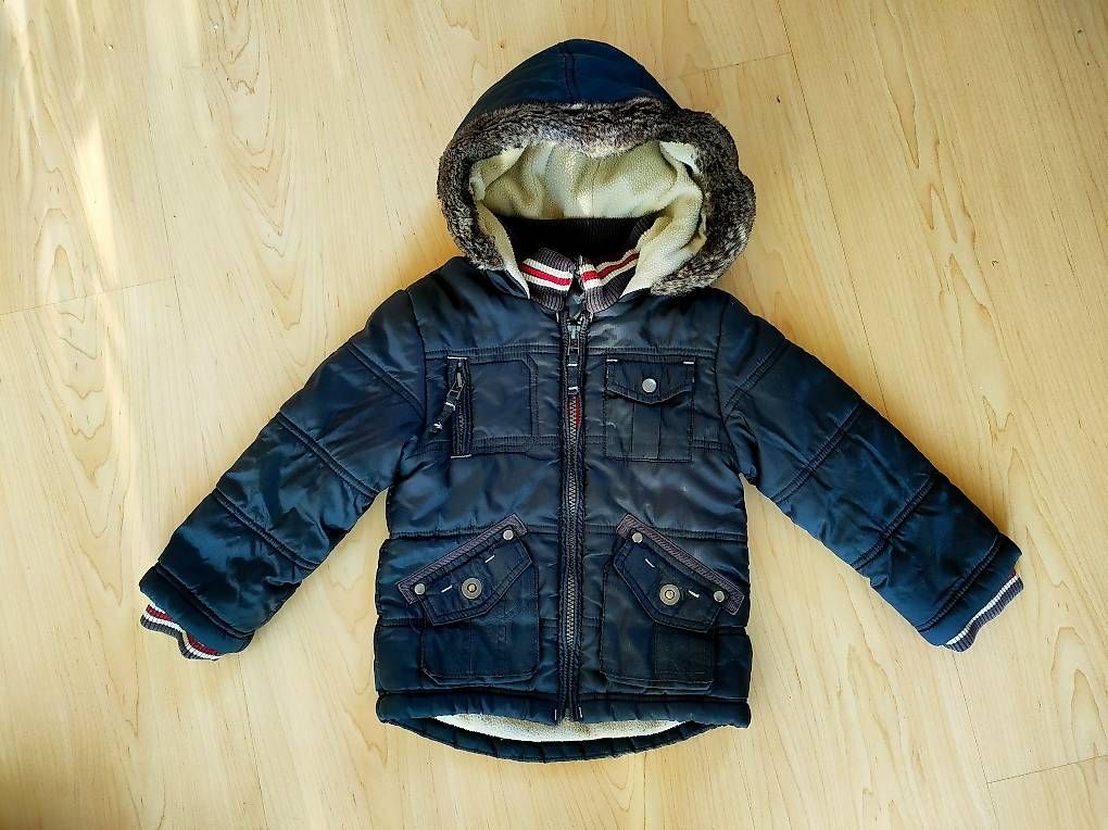 Giacche & Cappotti: Jungen Winterjacke grau Gr 86 – Usato da Münchenstein venduto da sterni_0813