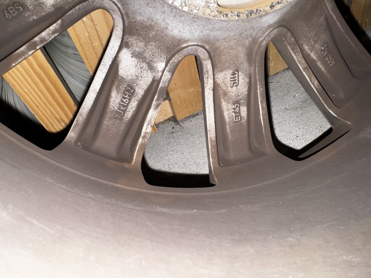 Pneumatici & Ruote complete: Jantes Vw 5x112 16// – Usato da Collombey venduto da Ricardo_20 3