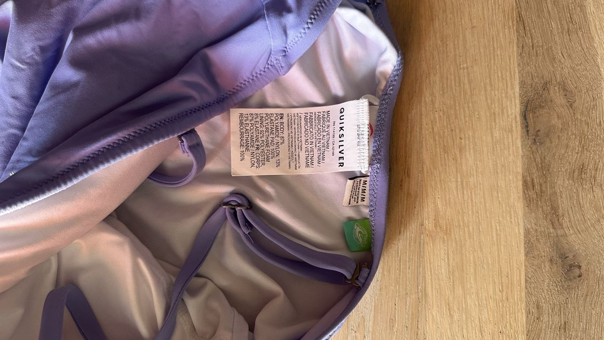 Roxy Maillots de bain & Bikinis: Quiksilver Roxy Badeanzug Flieder Gr. M – Neuf (Voir description) à Winterthur par whatdreamz 3