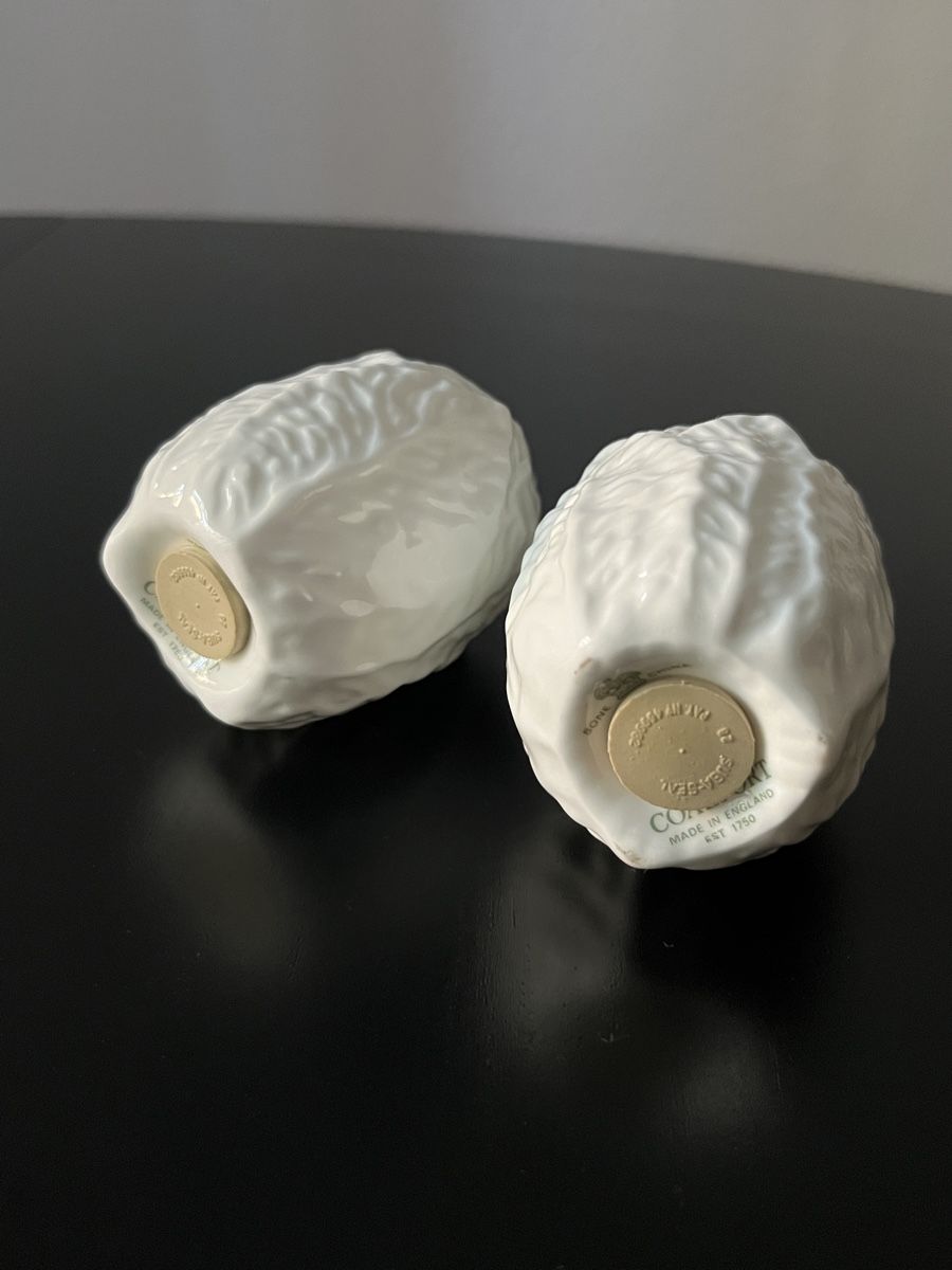 Küchengeräte: Cornwall England Salt and Pepper Shakers Set – Gebraucht aus Zürich von Nowstalgia 2