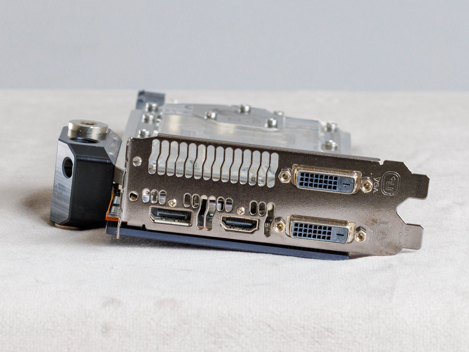 Asus Cartes graphiques: ASUS Radeon R9 290 | Aqua Computer Wasserblock + Luftkühler – D'occasion à Dardin par DerPas85 4