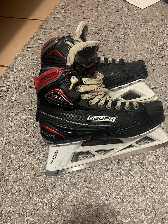 ANCIENNE PAIRE DE PATIN A ROULETTES VINTAGE ROLLERS Taille 9 EUR 15,00 - FR