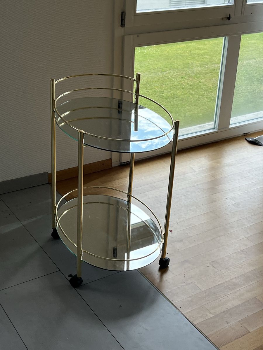 Equipement de magasin & Foires: Alkohol wagen – D'occasion à Zürich par lau_9qg7