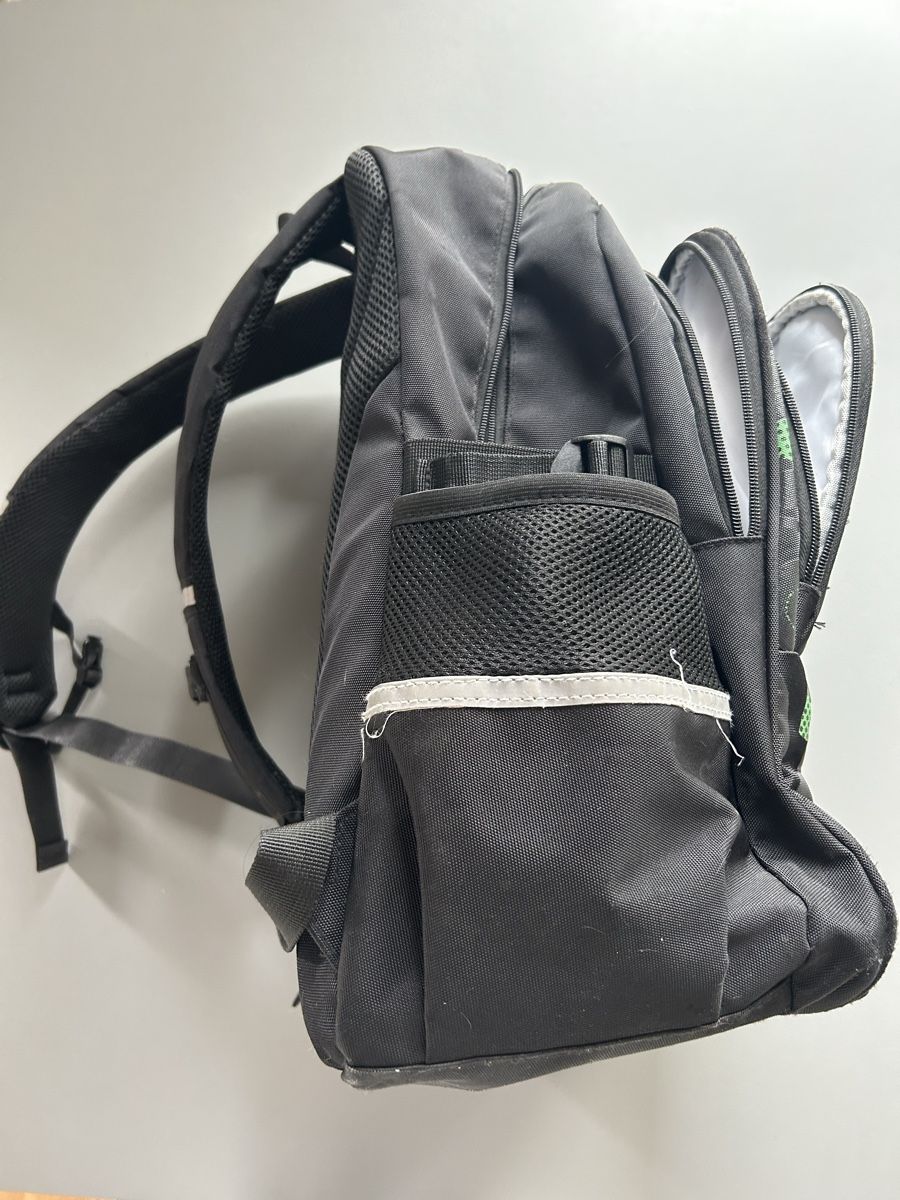 Rucksäcke: Sac à dos (Ecole ou voyage) – Gebraucht aus Founex von etswang 2