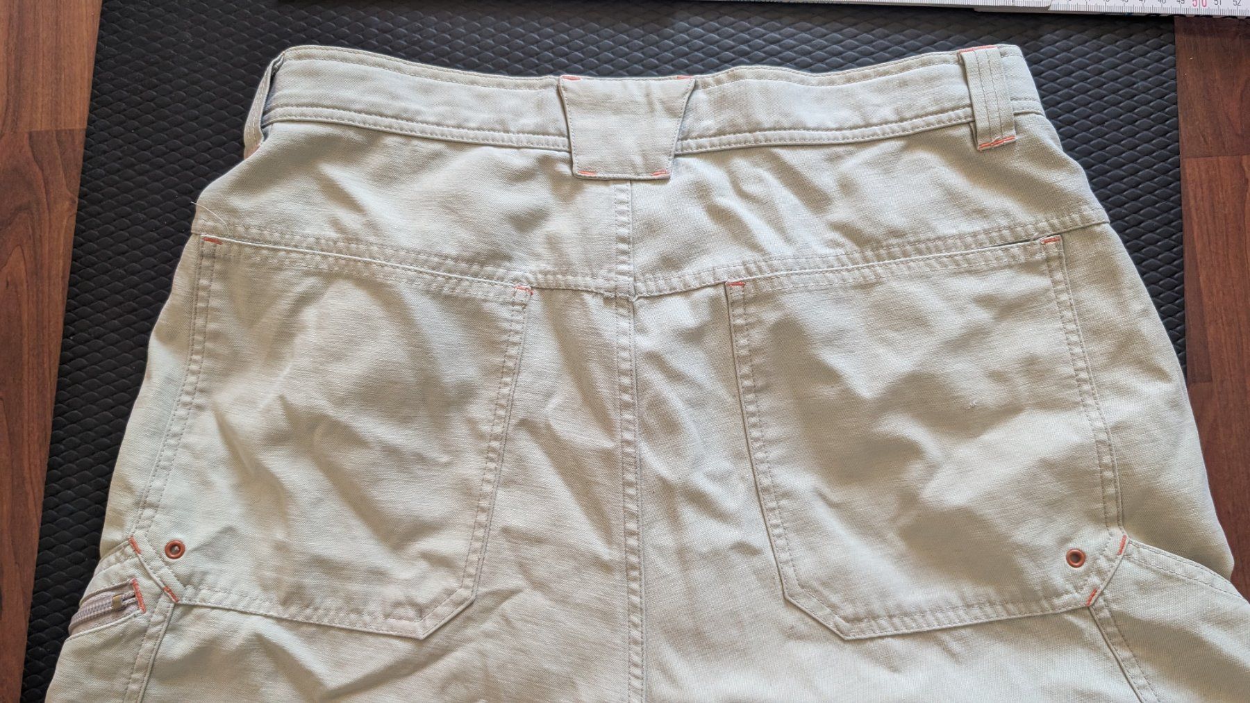 Oakley Hosen: Short Oakley L – Gebraucht aus COTTENS VD von Lunaebuyers 4
