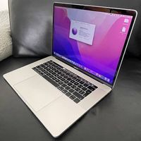 MacBook Pro 15" (2017), i7 2.9 GHz, 16 Go RAM, 1 To SSD